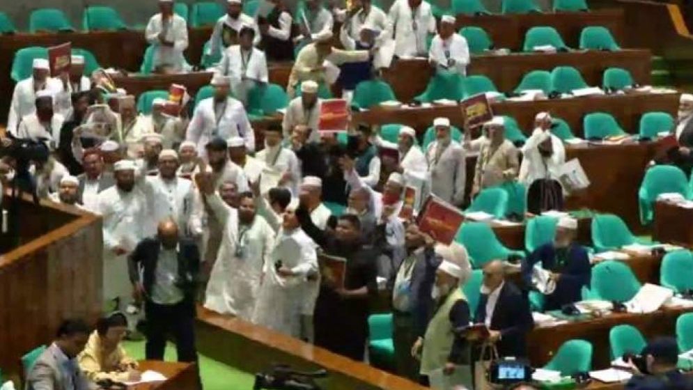 রাষ্ট্রপতি ভাষণ দেওয়ায় জামায়াত-এনসিপিসহ বিরোধীদলের ওয়াক আউট